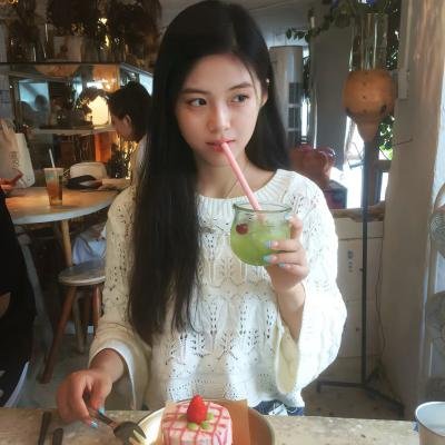 拿针的女孩